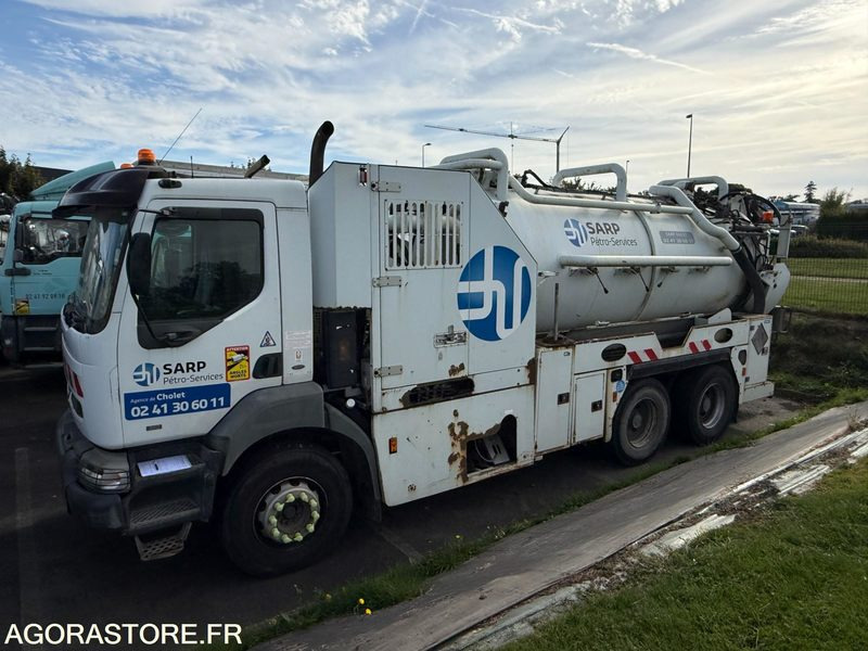 RENAULT HYDROCUREUR ADR 2646-YC-49 VENTE EXPORT EXCLUSIVEMENT - Camion vidangeur: photos 1 RENAULT HYDROCUREUR ADR 2646-YC-49 VENTE EXPORT EXCLUSIVEMENT - Camion vidangeur: photos 1