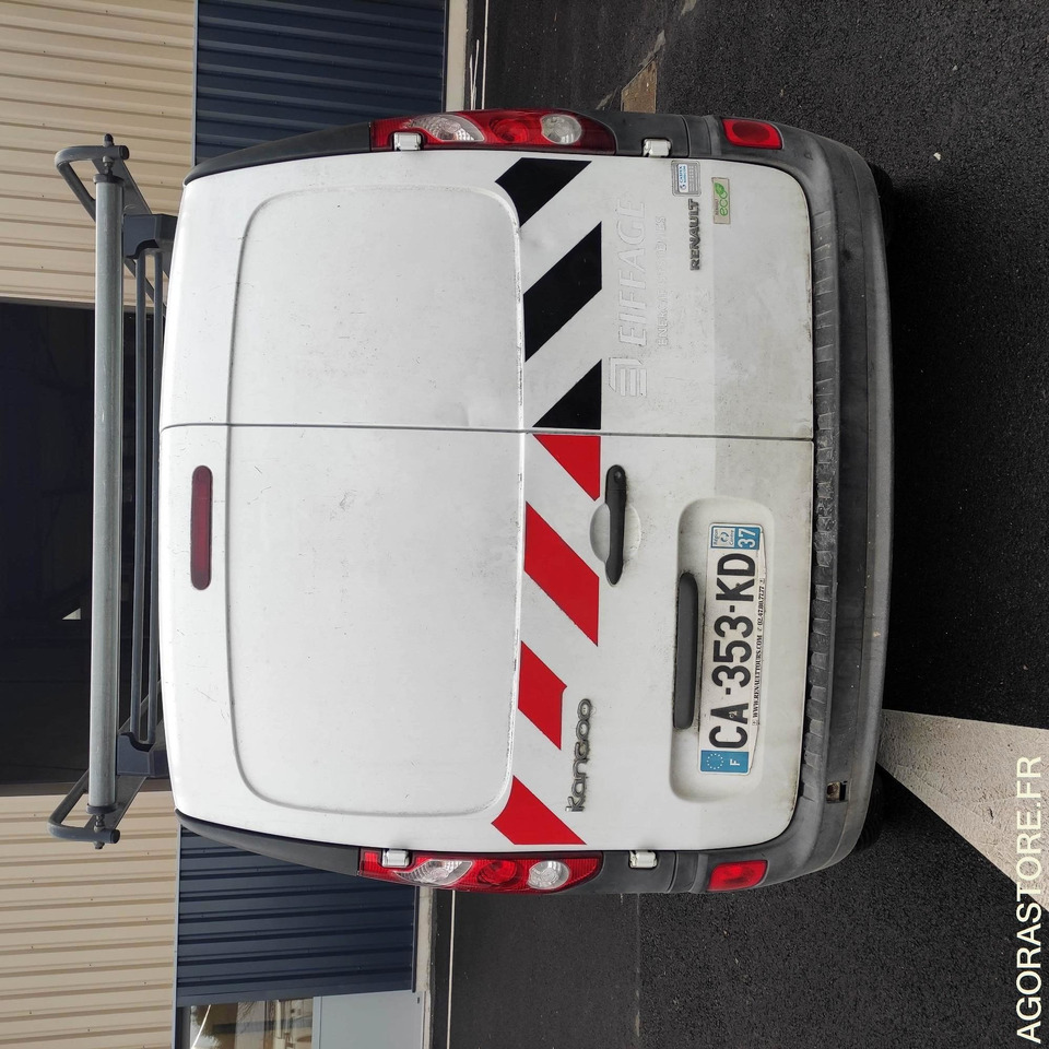 RENAULT - KANGOO - 2012 / 178051 KM (CA-353-KD) - Fourgon utilitaire: photos 4 RENAULT - KANGOO - 2012 / 178051 KM (CA-353-KD) - Fourgon utilitaire: photos 4