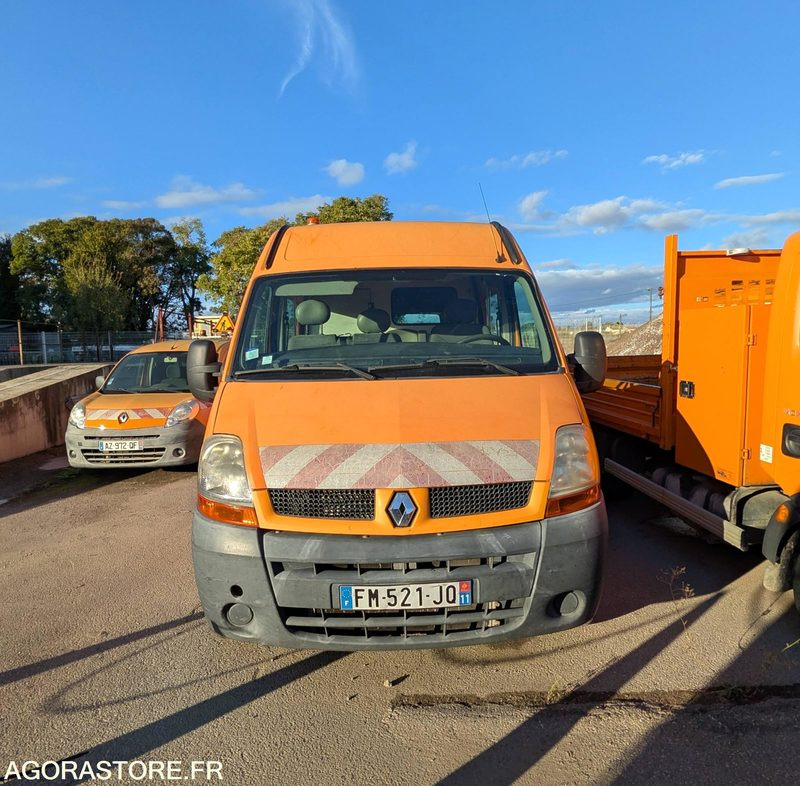 RENAULT MASTER FM-521-JQ - 2006 - Fourgon utilitaire: photos 1 RENAULT MASTER FM-521-JQ - 2006 - Fourgon utilitaire: photos 1