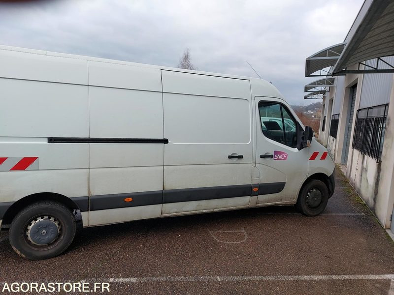 RENAULT - MASTER L3H2 - 2015 / 262900 KM - Fourgon utilitaire: photos 2 RENAULT - MASTER L3H2 - 2015 / 262900 KM - Fourgon utilitaire: photos 2