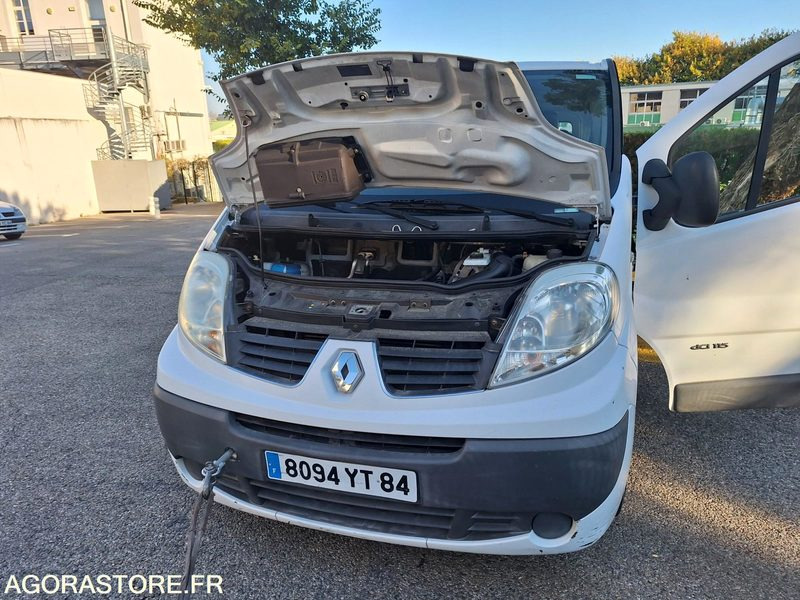 RENAULT TRAFIC - Minibus, Transport de personnes: photos 2 RENAULT TRAFIC - Minibus, Transport de personnes: photos 2