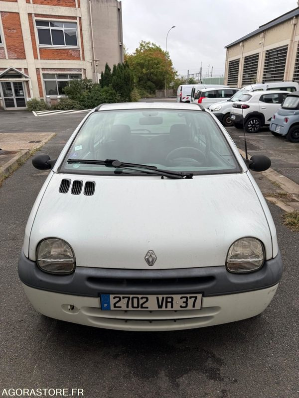 RENAULT TWINGO GPL / ESSENCE - Voiture: photos 5 RENAULT TWINGO GPL / ESSENCE - Voiture: photos 5