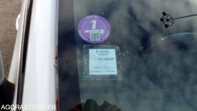 Voiture Renault Clio 4 DQ-031-CM (BP): photos 6 Voiture Renault Clio 4 DQ-031-CM (BP): photos 6