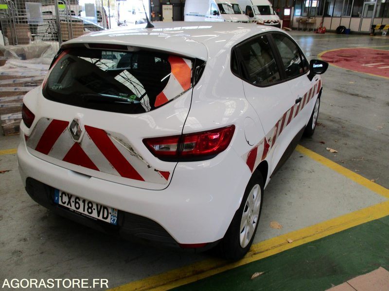 Renault Clio 4 Société - 2013 - 130726 kms - Voiture: photos 4 Renault Clio 4 Société - 2013 - 130726 kms - Voiture: photos 4