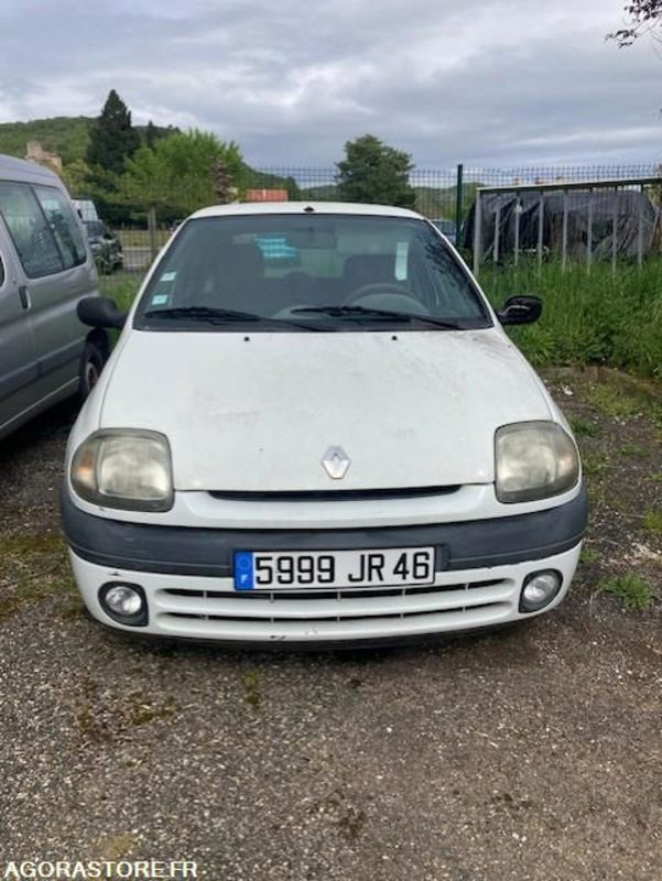 Renault Clio - Voiture: photos 1 Renault Clio - Voiture: photos 1