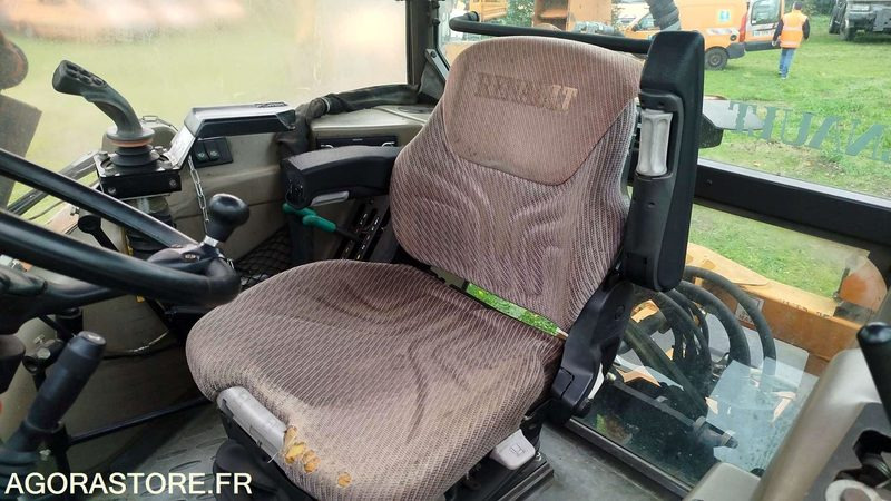 Renault Ergos 446 - 2009 - 12756h - 803CKY31 - Tracteur agricole: photos 3 Renault Ergos 446 - 2009 - 12756h - 803CKY31 - Tracteur agricole: photos 3