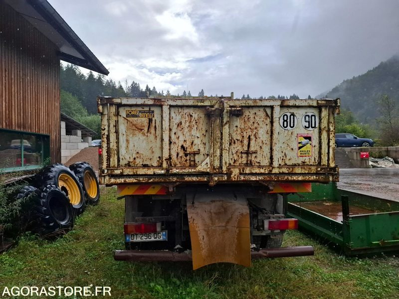 Renault KERAX 2004 - 252967 kms - Utilitaire benne: photos 3 Renault KERAX 2004 - 252967 kms - Utilitaire benne: photos 3