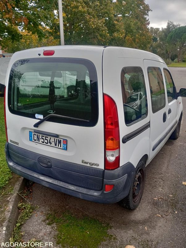 Renault Kangoo 2004 62013 kms - Fourgonnette: photos 2 Renault Kangoo 2004 62013 kms - Fourgonnette: photos 2