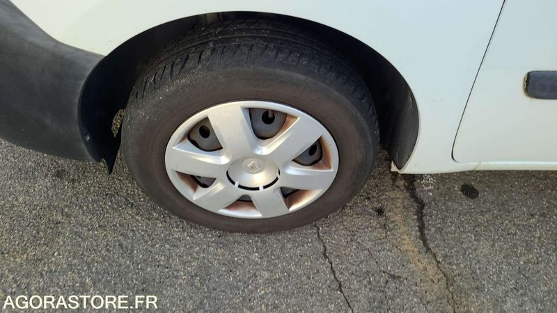 Renault Kangoo - 2011 - 83647kms - BE077EM - Fourgonnette: photos 4 Renault Kangoo - 2011 - 83647kms - BE077EM - Fourgonnette: photos 4