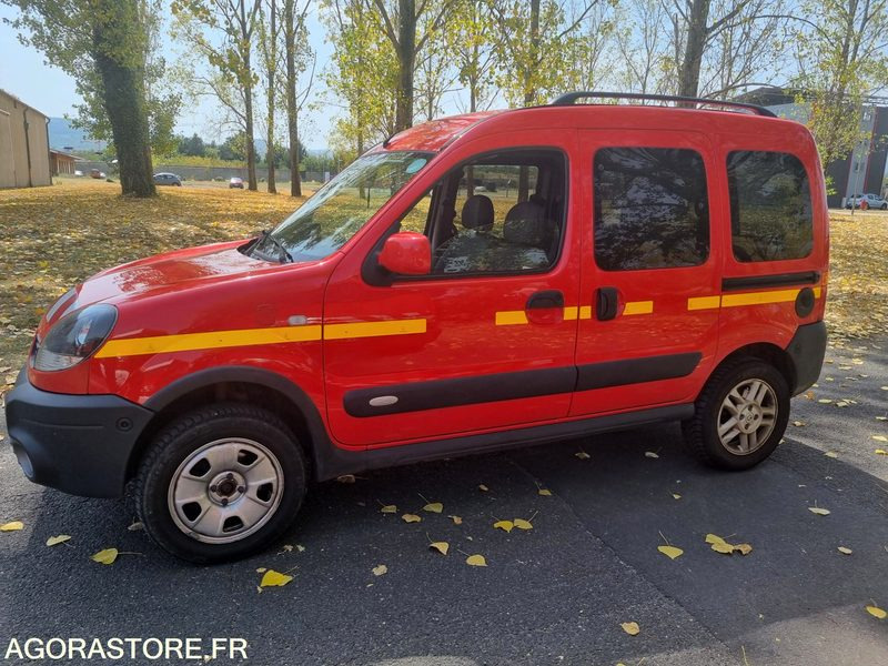 Renault Kangoo 4x4 - 9031 YE 63 - 2006 - Fourgonnette: photos 2 Renault Kangoo 4x4 - 9031 YE 63 - 2006 - Fourgonnette: photos 2