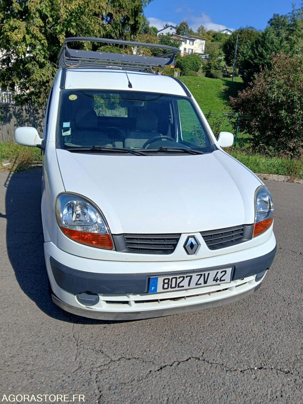 Renault Kangoo 8027 ZV 42 - Fourgonnette: photos 1 Renault Kangoo 8027 ZV 42 - Fourgonnette: photos 1