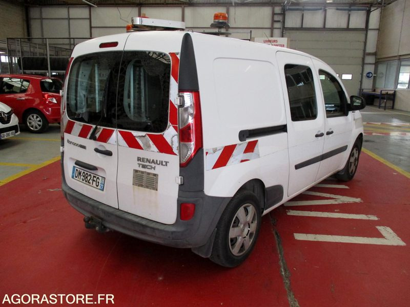 Renault Kangoo Maxi - 2014 - 118503 kms - Fourgonnette: photos 2 Renault Kangoo Maxi - 2014 - 118503 kms - Fourgonnette: photos 2