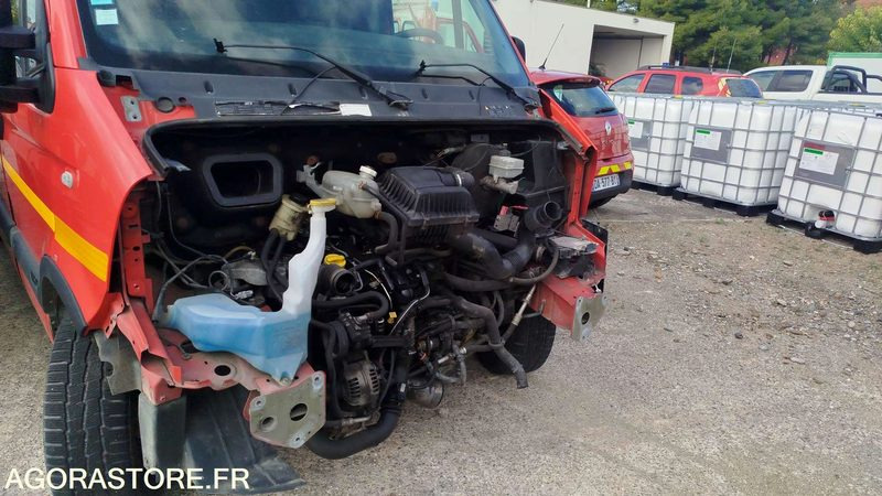 Renault Master - 2005 - Fourgon utilitaire: photos 4 Renault Master - 2005 - Fourgon utilitaire: photos 4