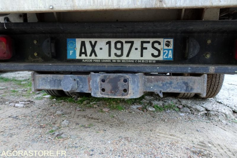 Renault Maxity 130 DXI - Utilitaire benne: photos 2 Renault Maxity 130 DXI - Utilitaire benne: photos 2