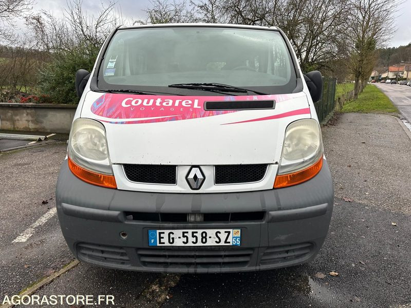 Renault Trafic 9 places / EG-558-SZ / 463 561kms - Minibus, Transport de personnes: photos 2 Renault Trafic 9 places / EG-558-SZ / 463 561kms - Minibus, Transport de personnes: photos 2