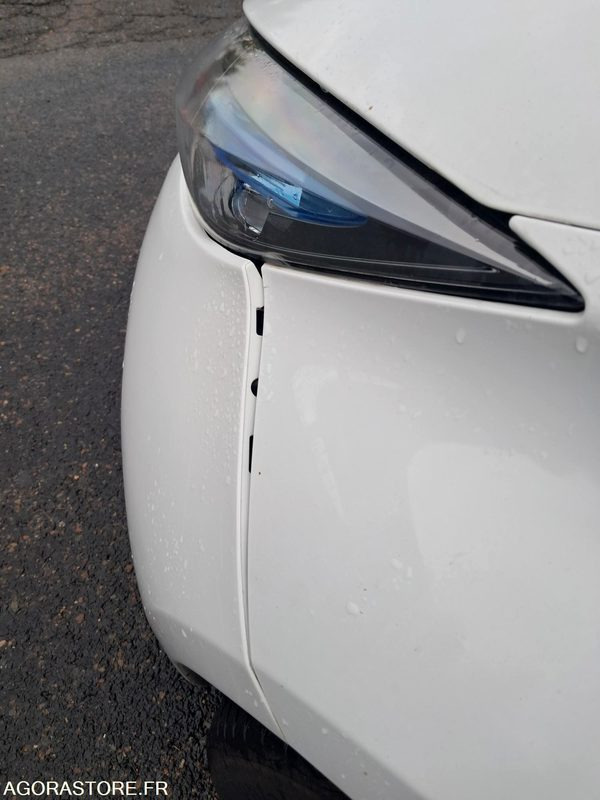 Renault ZOE FC-131-EH - Voiture: photos 5 Renault ZOE FC-131-EH - Voiture: photos 5