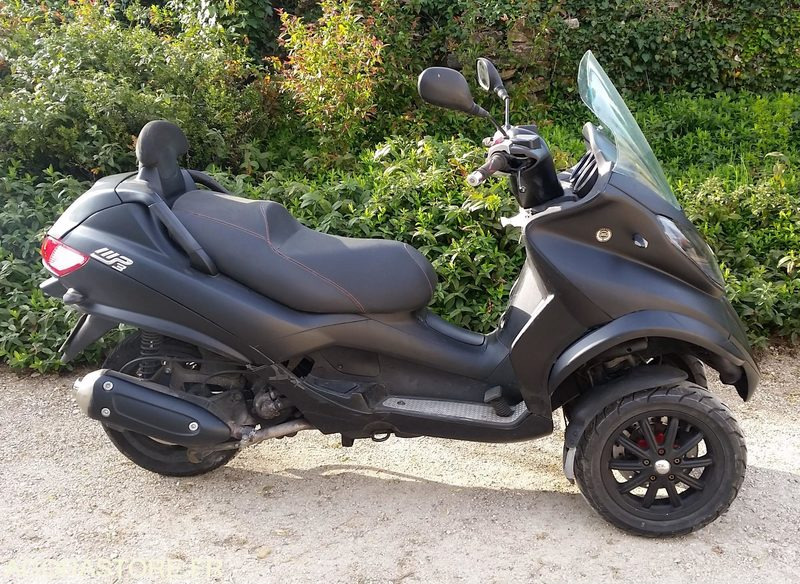 SCOOTER 3 ROUES PIAGGIO MP3 300 LT - Motocyclette: photos 4 SCOOTER 3 ROUES PIAGGIO MP3 300 LT - Motocyclette: photos 4