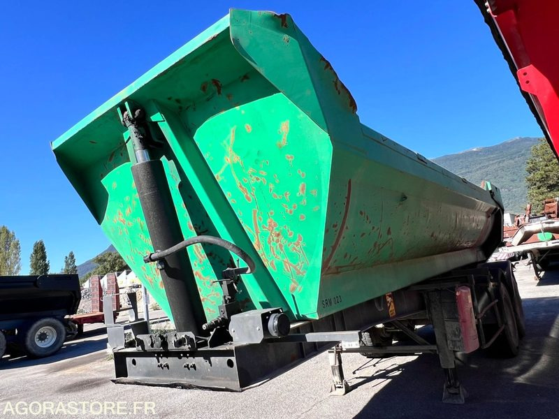 Semi remorque benne 2 essieux Metaco - Année 2001 - Semi-remorque benne: photos 2 Semi remorque benne 2 essieux Metaco - Année 2001 - Semi-remorque benne: photos 2