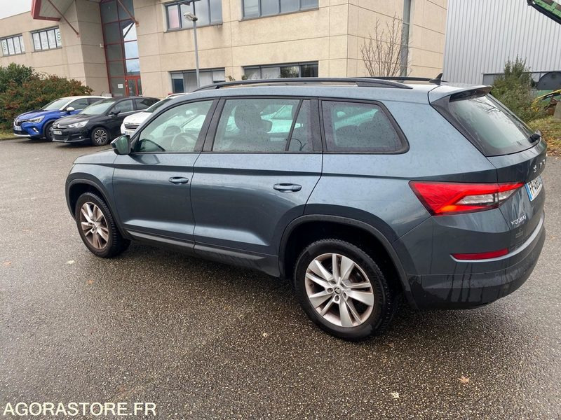 Skoda Kodiaq 2.0 TDI 16V 4x2 DSG7 150 cv Boîte auto - 2020 - 280750km - SUV: photos 1 Skoda Kodiaq 2.0 TDI 16V 4x2 DSG7 150 cv Boîte auto - 2020 - 280750km - SUV: photos 1