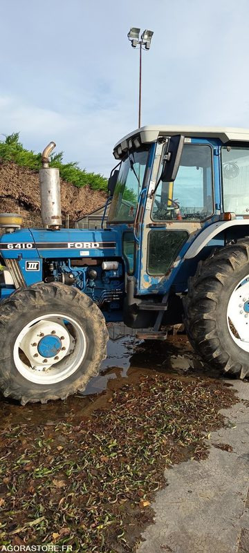 TRACTEUR AGRICOLE - Tracteur agricole: photos 2 TRACTEUR AGRICOLE - Tracteur agricole: photos 2