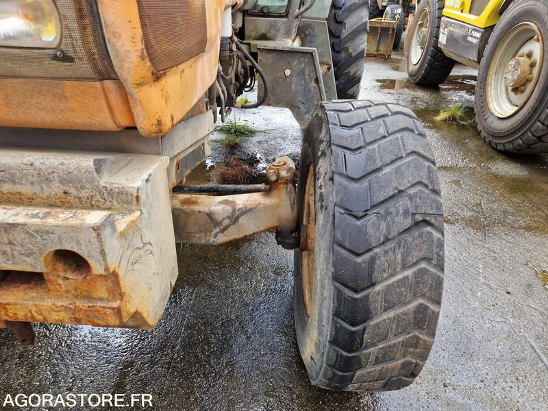 Tracteur Renault Ergos 90 - 2003 -9755 - BB933ET - Tracteur agricole: photos 2 Tracteur Renault Ergos 90 - 2003 -9755 - BB933ET - Tracteur agricole: photos 2