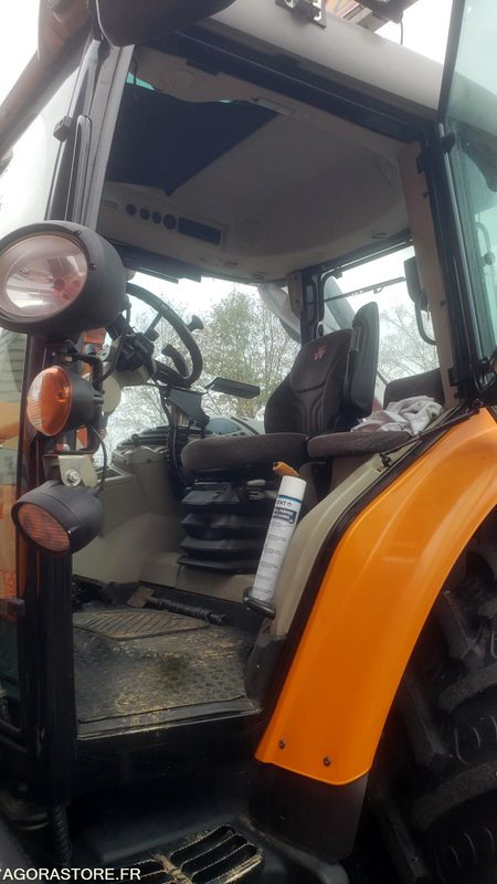 Tracteur agricole Massey Fergusson 110CV année 2015 avec épareuse SMA LYNX 2453 - Tracteur agricole: photos 5 Tracteur agricole Massey Fergusson 110CV année 2015 avec épareuse SMA LYNX 2453 - Tracteur agricole: photos 5