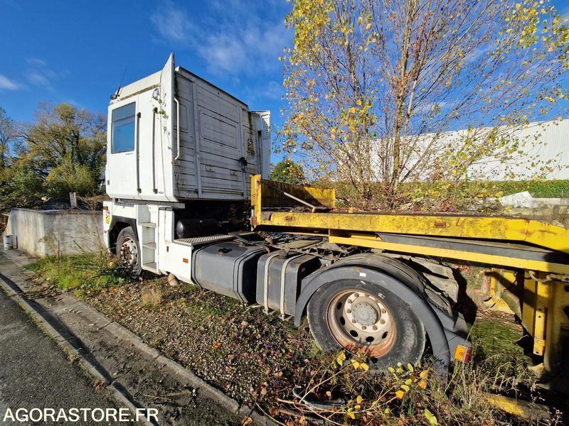 Tracteur Renault - 2004 - 339927 - DD612SG - Tracteur routier: photos 4 Tracteur Renault - 2004 - 339927 - DD612SG - Tracteur routier: photos 4