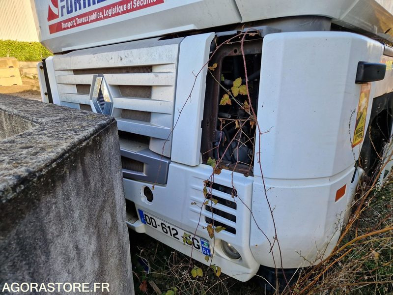 Tracteur Renault - 2004 - 339927 - DD612SG - Tracteur routier: photos 5 Tracteur Renault - 2004 - 339927 - DD612SG - Tracteur routier: photos 5