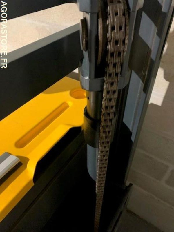 Transpalette électrique sur batteries déchargées. JUNGHEINRICH - Transpalette: photos 3 Transpalette électrique sur batteries déchargées. JUNGHEINRICH - Transpalette: photos 3