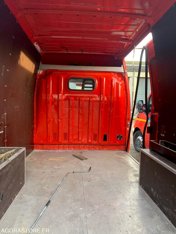Fourgon utilitaire VSRL PEUGEOT BOXER 7488TM76: photos 10