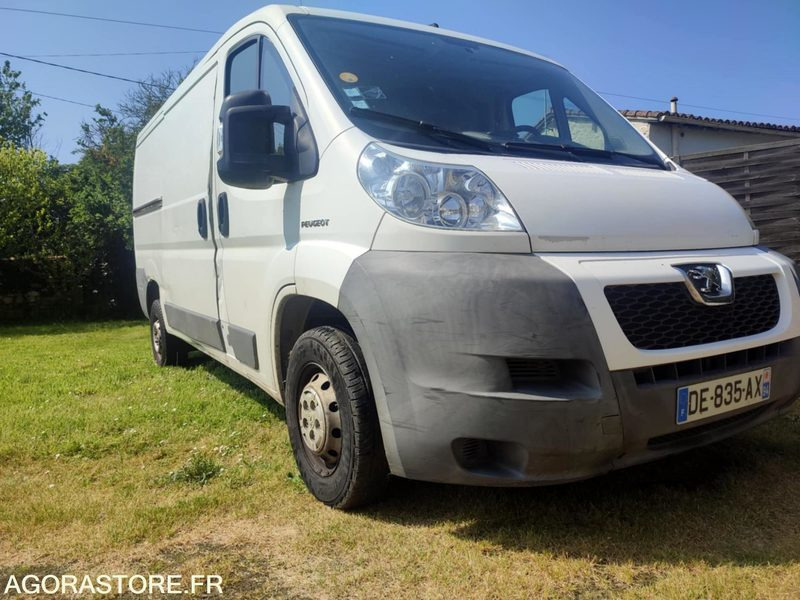 PEUGEOT BOXER - 98900km - 2008 - Véhicule utilitaire: photos 3 PEUGEOT BOXER - 98900km - 2008 - Véhicule utilitaire: photos 3