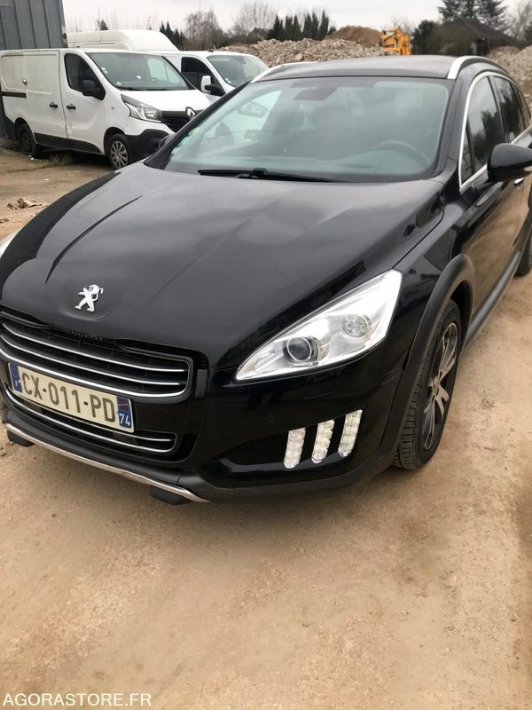Peugeot 508 rxh 4 roue motrices 232000km - Voiture break: photos 1 Peugeot 508 rxh 4 roue motrices 232000km - Voiture break: photos 1
