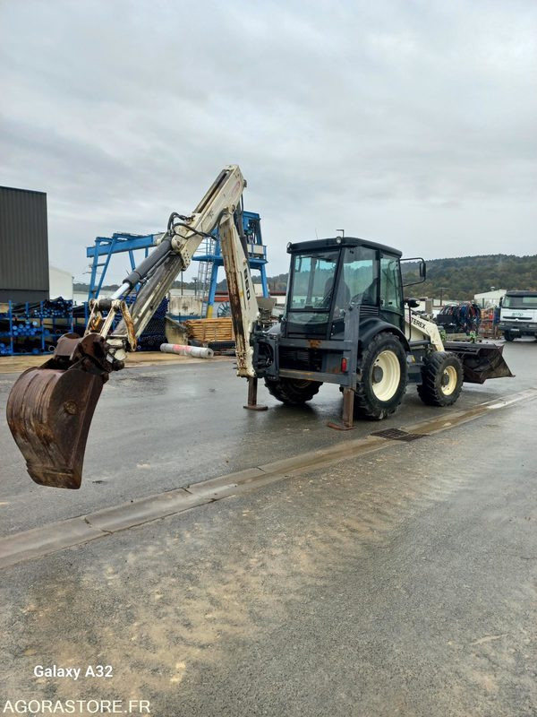 Tracto pelle terex 860 /2013 /10732h - Tractopelle: photos 5 Tracto pelle terex 860 /2013 /10732h - Tractopelle: photos 5