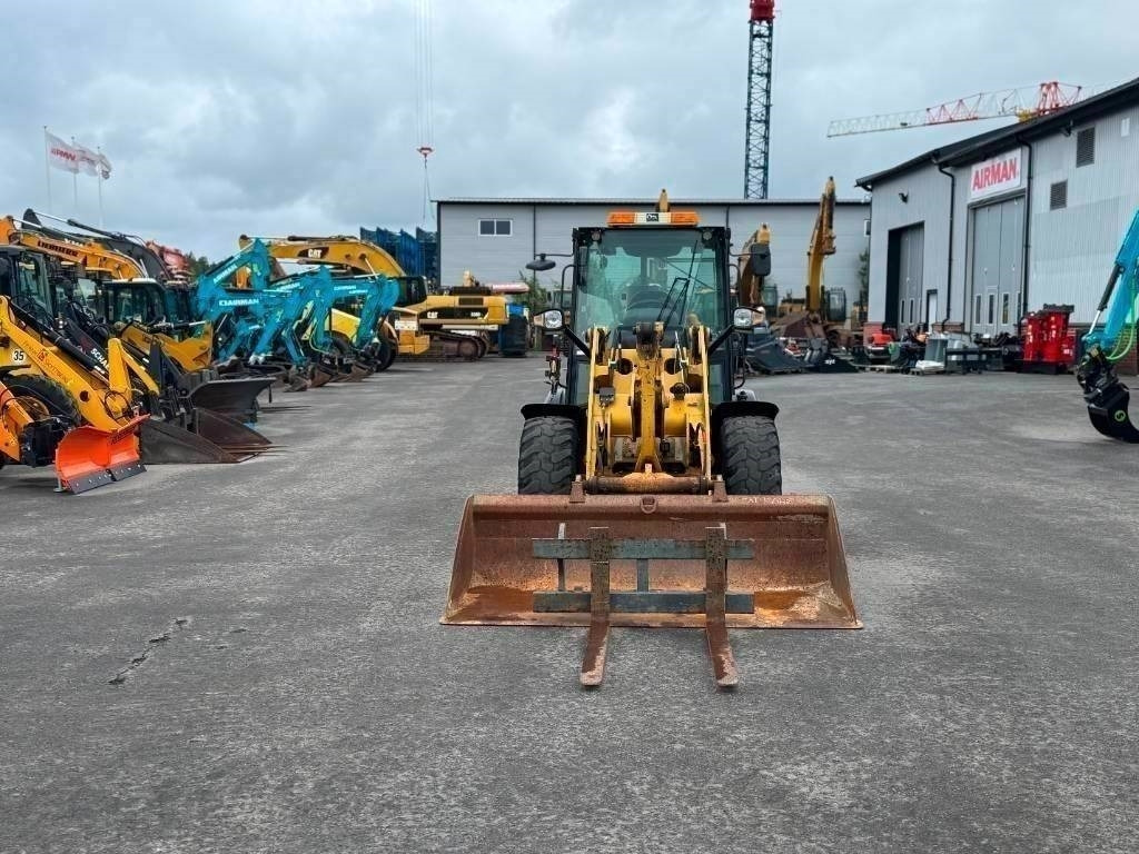 CAT 906 H 2 - Chargeuse sur pneus: photos 5 CAT 906 H 2 - Chargeuse sur pneus: photos 5