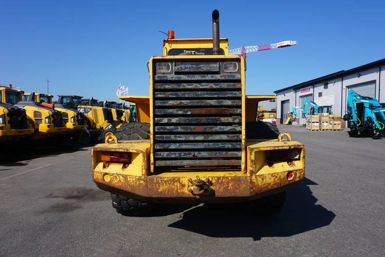 Volvo 120 - Chargeuse sur pneus: photos 4 Volvo 120 - Chargeuse sur pneus: photos 4