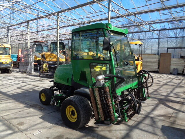 John Deere 3235C - Motofaucheuse: photos 3 John Deere 3235C - Motofaucheuse: photos 3
