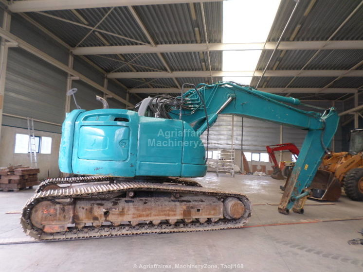 New Holland Kobelco Kobelco E 235 BSR-2 E 235 BSR-2 - Pelle sur chenille: photos 2 New Holland Kobelco Kobelco E 235 BSR-2 E 235 BSR-2 - Pelle sur chenille: photos 2