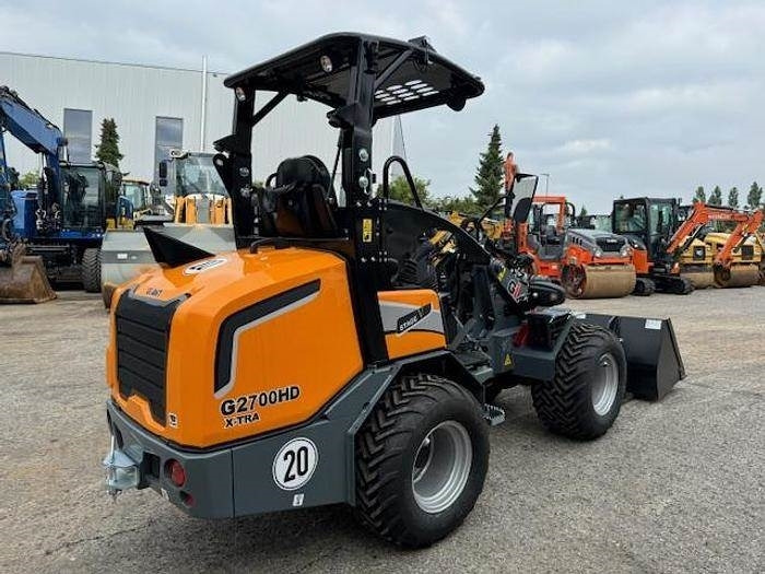 GiANT G2700 X-TRA HD Y - Chargeuse sur pneus: photos 2 GiANT G2700 X-TRA HD Y - Chargeuse sur pneus: photos 2