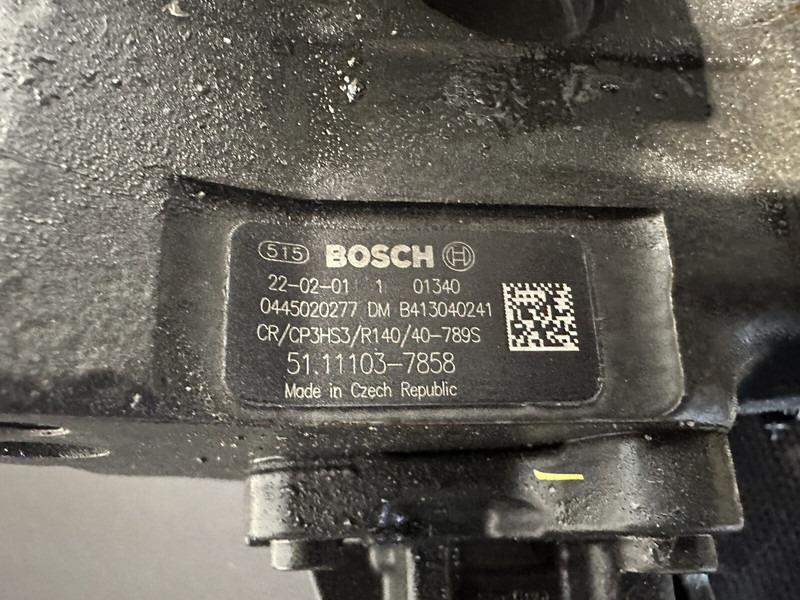 Bosch TGX - Pompe à carburant pour Camion: photos 4 Bosch TGX - Pompe à carburant pour Camion: photos 4