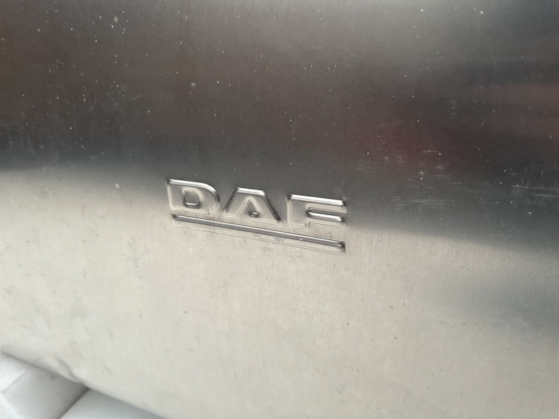 DAF OEM aluminum fuel tank 500L - Réservoir de carburant pour Camion: photos 5 DAF OEM aluminum fuel tank 500L - Réservoir de carburant pour Camion: photos 5