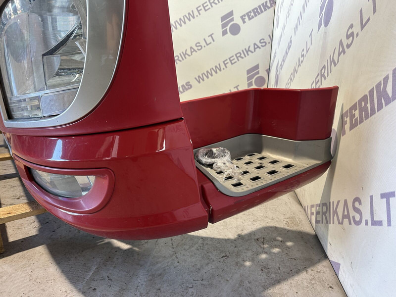 DAF XF 106 - Pare-chocs pour Camion: photos 3 DAF XF 106 - Pare-chocs pour Camion: photos 3