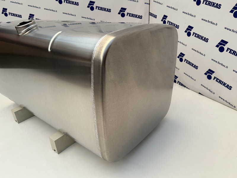 Iveco New aluminum fuel tank 480L - Réservoir de carburant pour Camion: photos 3 Iveco New aluminum fuel tank 480L - Réservoir de carburant pour Camion: photos 3