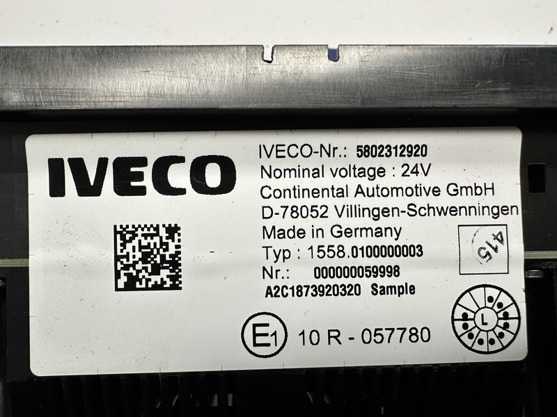Iveco cluster - Panel de instrumentos pour Camion: photos 3 Iveco cluster - Panel de instrumentos pour Camion: photos 3