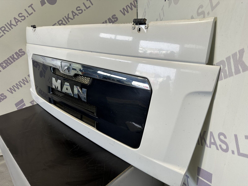 MAN TGM - Calandre pour Camion: photos 3 MAN TGM - Calandre pour Camion: photos 3