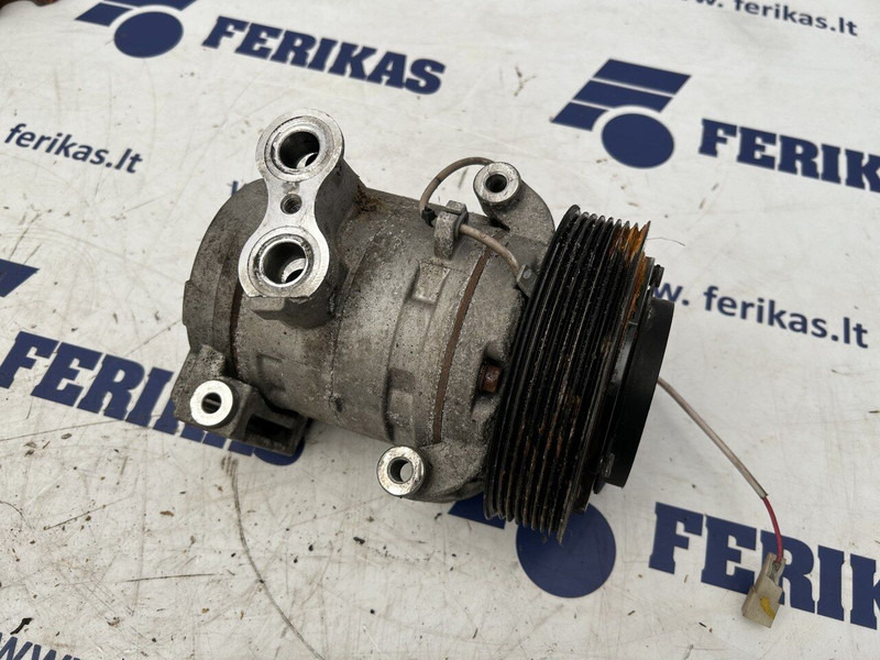 Mercedes-Benz A/C compressor - Compresseur de climatisation pour Camion: photos 2 Mercedes-Benz A/C compressor - Compresseur de climatisation pour Camion: photos 2