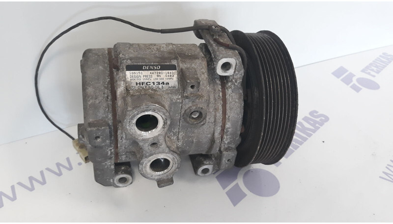 Mercedes-Benz Actros MP4 - Compresseur de climatisation pour Camion: photos 1 Mercedes-Benz Actros MP4 - Compresseur de climatisation pour Camion: photos 1