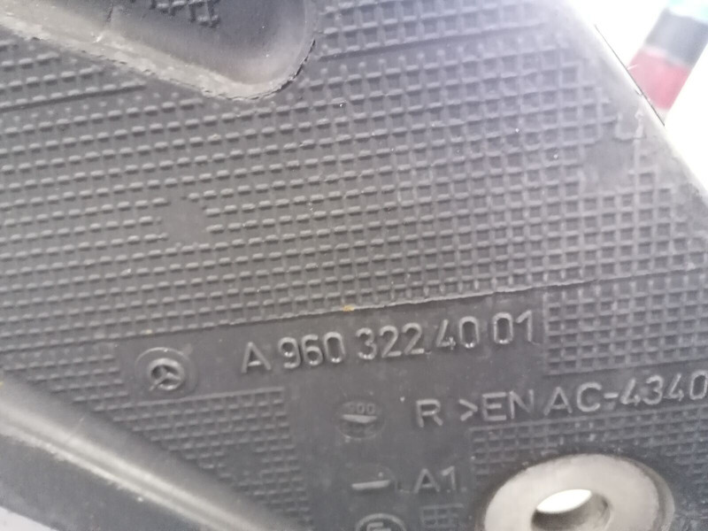 Mercedes-Benz - Suspension pour Camion: photos 3 Mercedes-Benz - Suspension pour Camion: photos 3