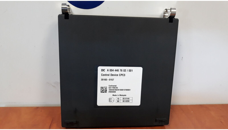 Mercedes-Benz NEW CPC3 control unit - Bloc de gestion pour Camion: photos 3 Mercedes-Benz NEW CPC3 control unit - Bloc de gestion pour Camion: photos 3