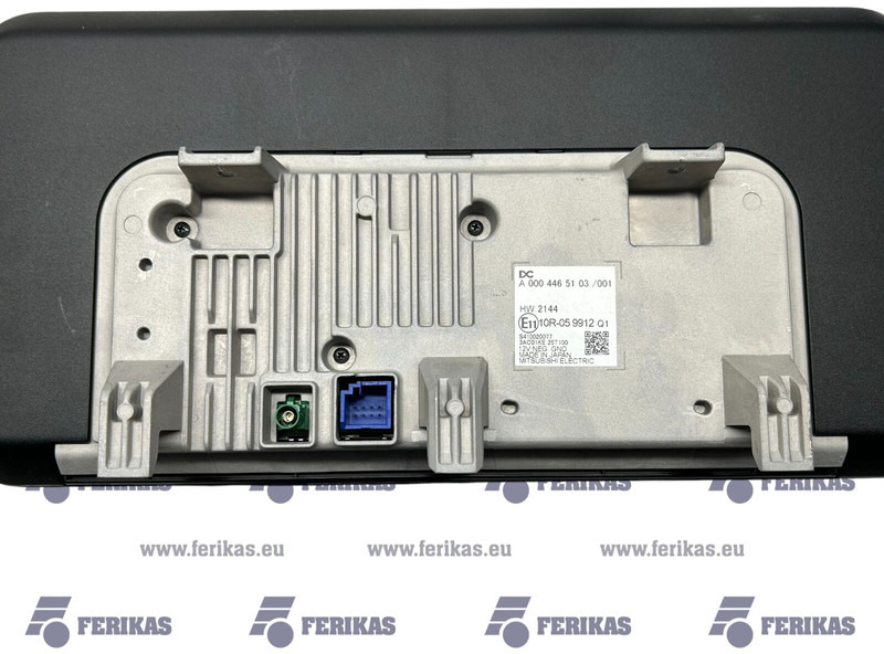 Mercedes-Benz digital - Panel de instrumentos: photos 4 Mercedes-Benz digital - Panel de instrumentos: photos 4