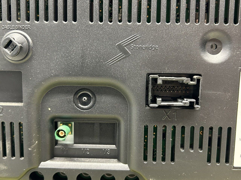 Mercedes-Benz instrument cluster Actros MP4 - Panel de instrumentos pour Camion: photos 5 Mercedes-Benz instrument cluster Actros MP4 - Panel de instrumentos pour Camion: photos 5